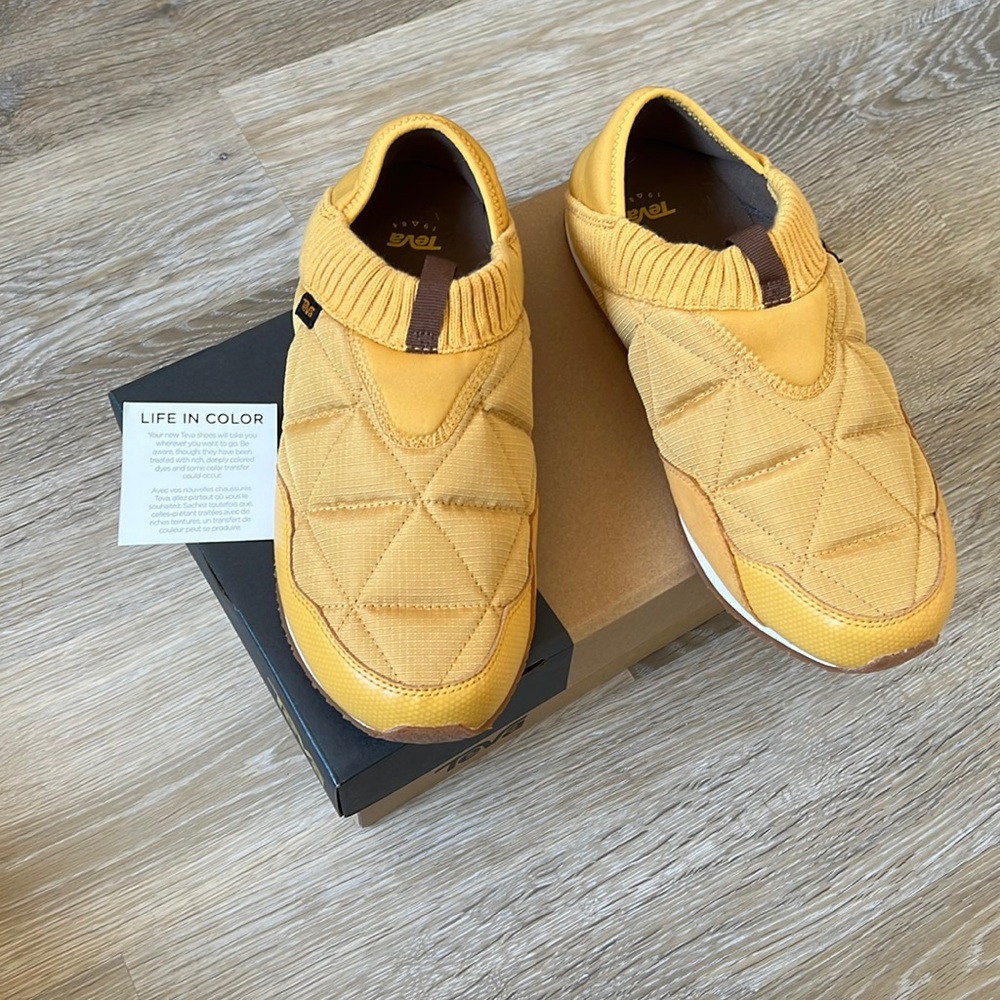 Yellow Tevas